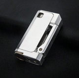 1PC Retro Trench Lighter, Classic Soft Flame Lighter, Mechanical Press Ignition Kerosene Oil Lighter, Heavy-Duty Old-Fashioned Lighter With Gift Box, Men's Exquisite Christmas Gifts Ideas Father's Day Gift For Men Dad